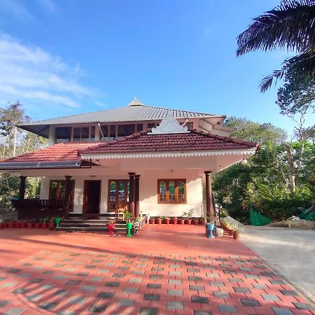 Villoonnickal Homestay Munnar Eksteriør billede